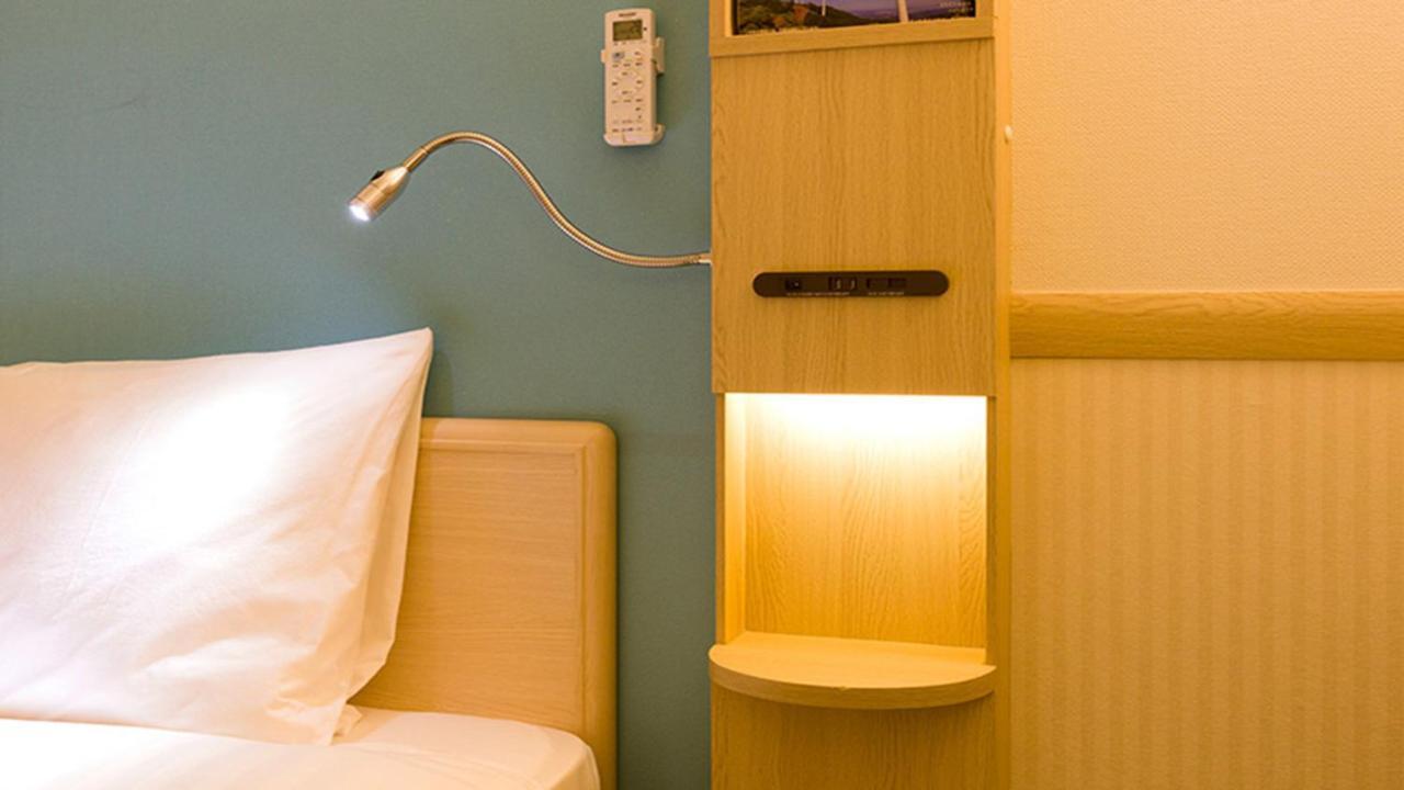 Toyoko Inn Osaka Namba Экстерьер фото